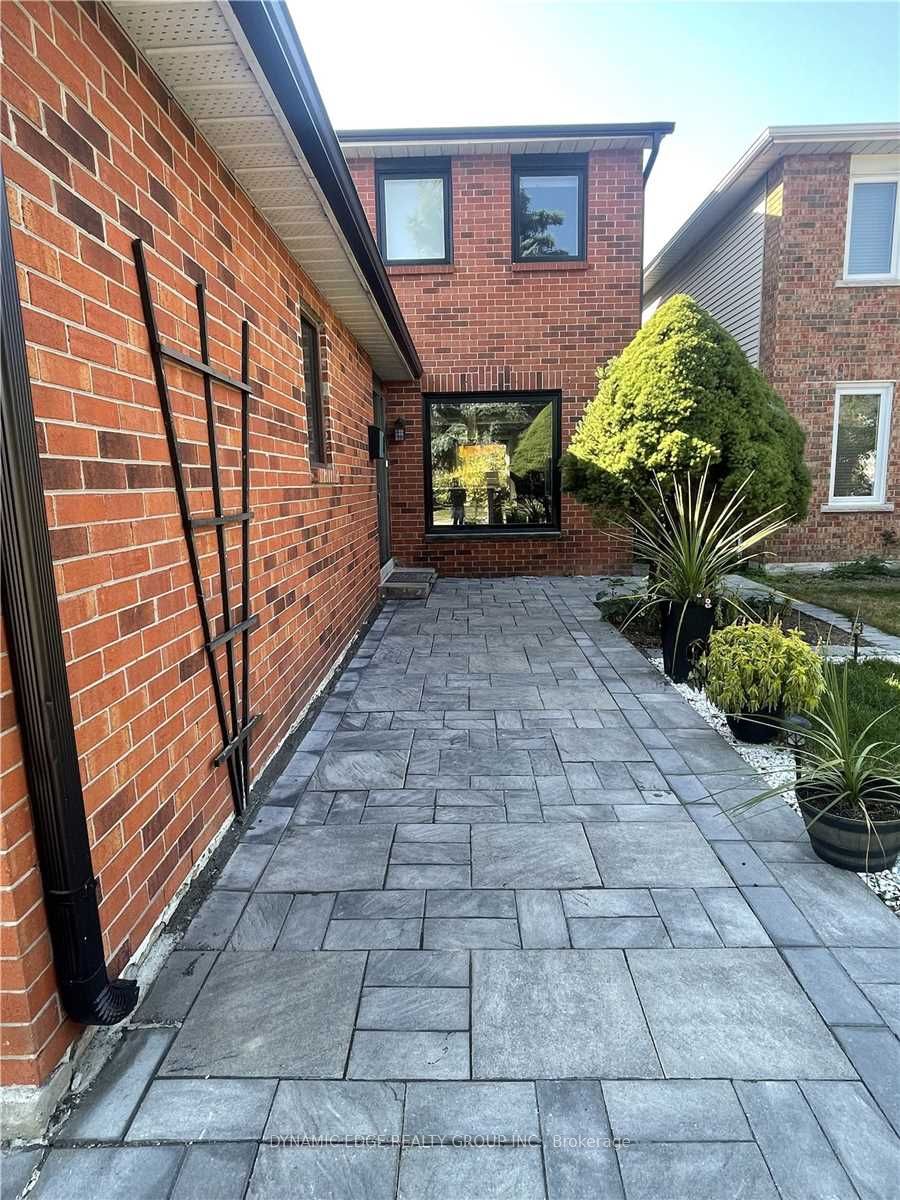 92 Floribunda Crescent