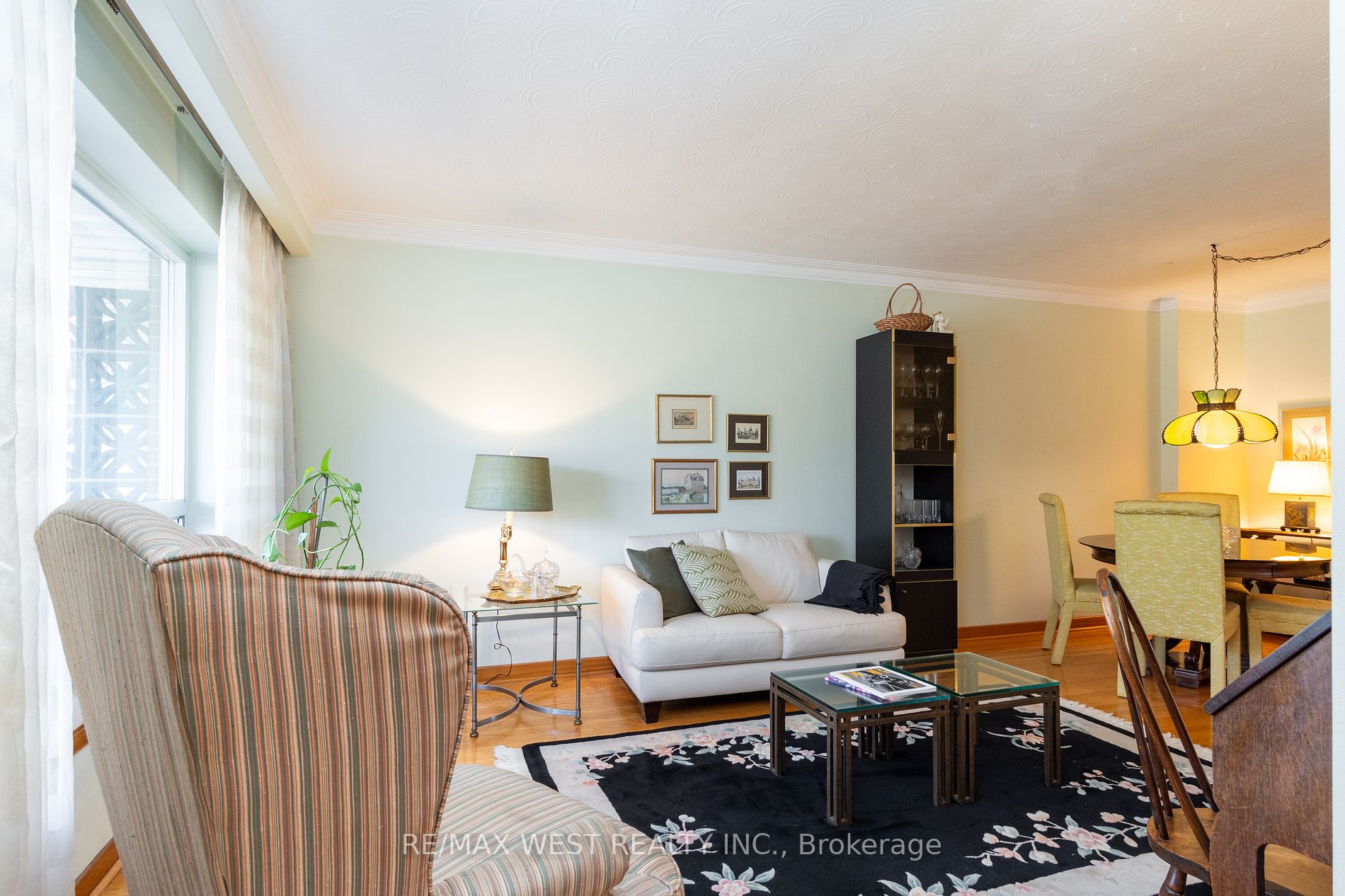 49 Graystone Gdns