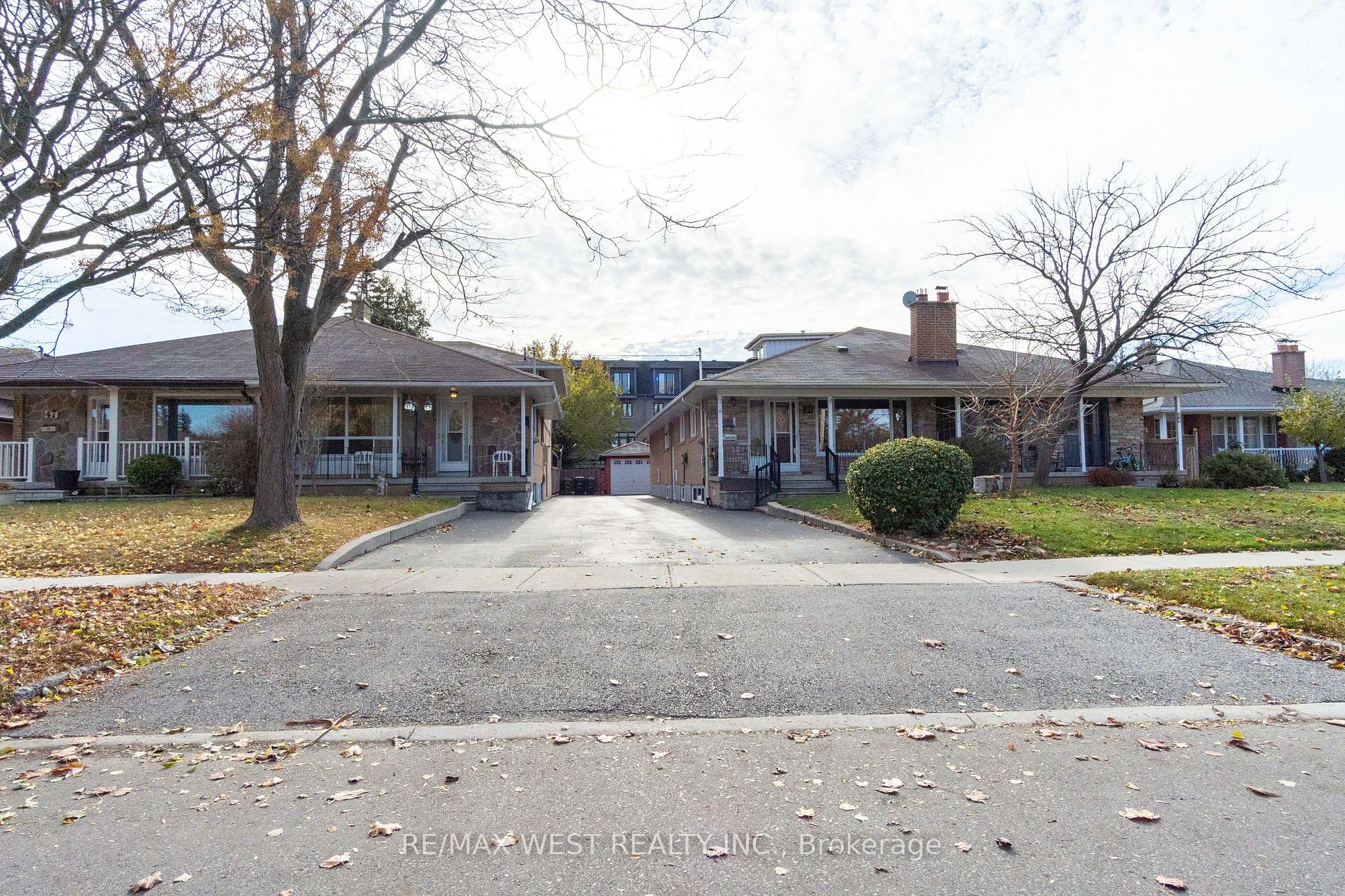 49 Graystone Gdns