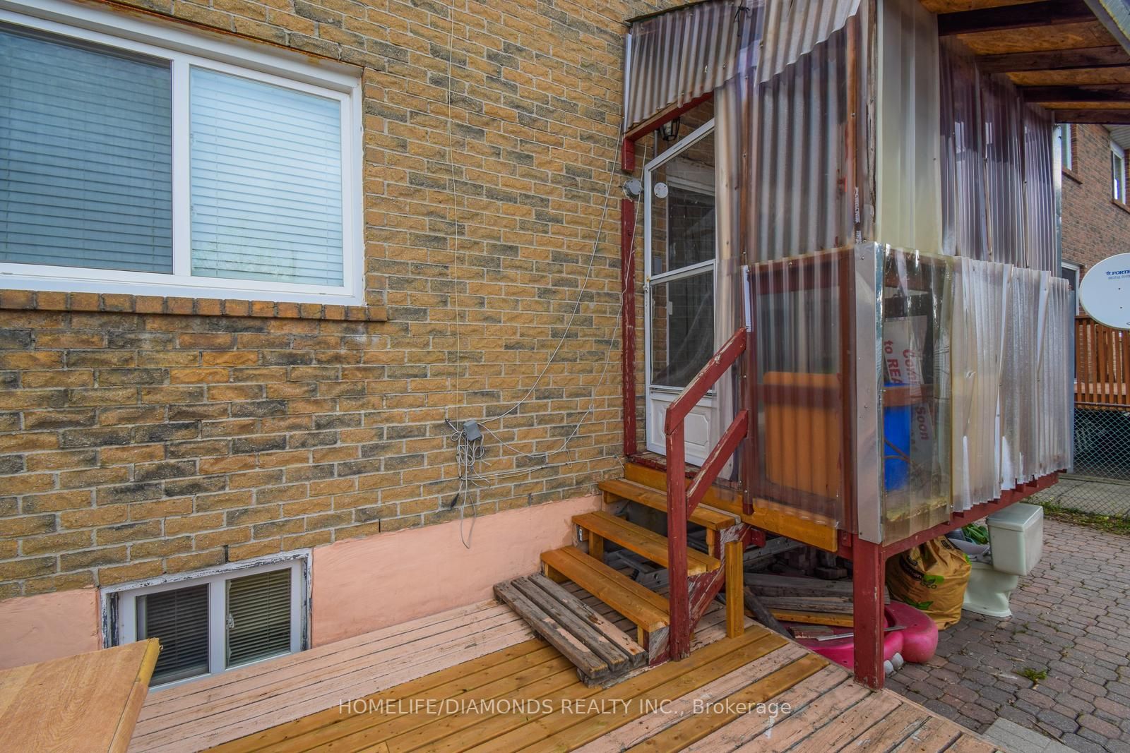 39 Major Oaks Dr