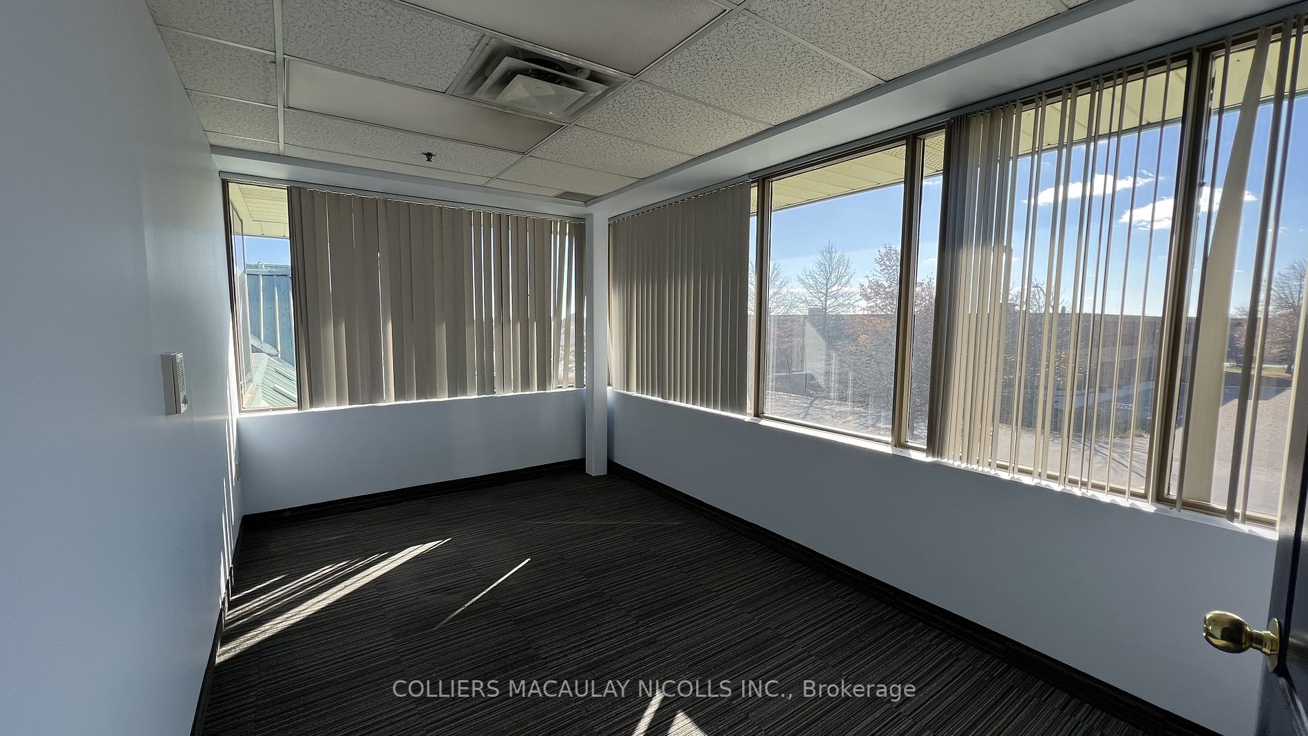 871 Equestrian Crt, #1A