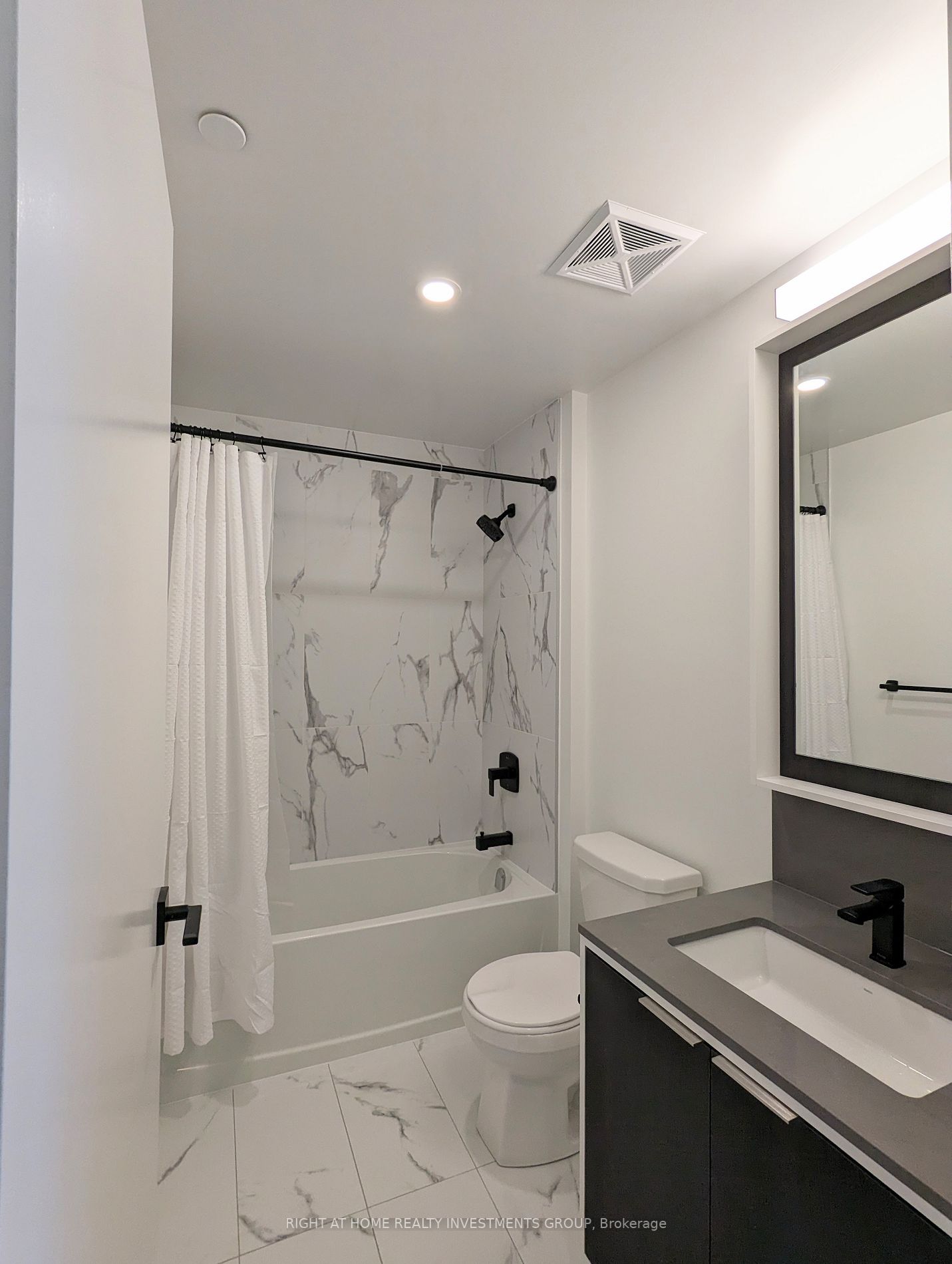 36 Zorra St, #3005
