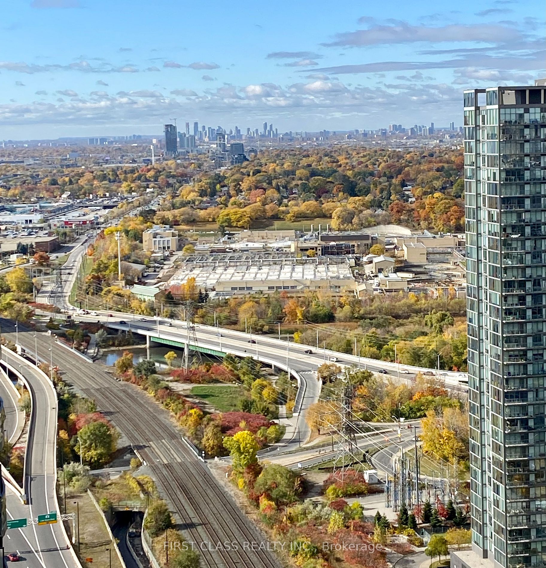 1926 Lakeshore Blvd W, #3612
