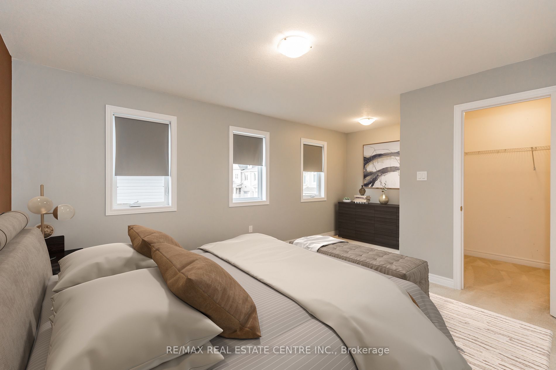 114 Parkinson Cres