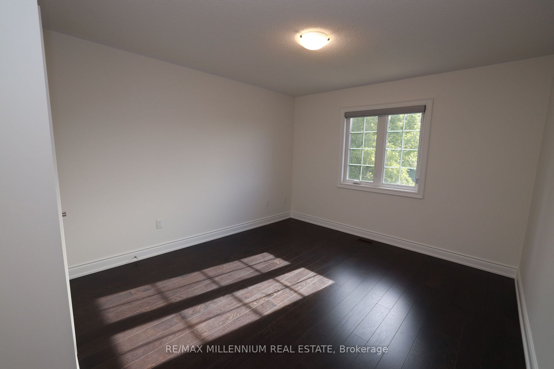 58 Workgreen Pkwy W