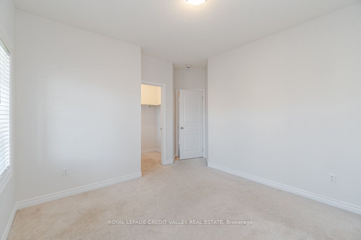 380 Robert Parkinson Dr