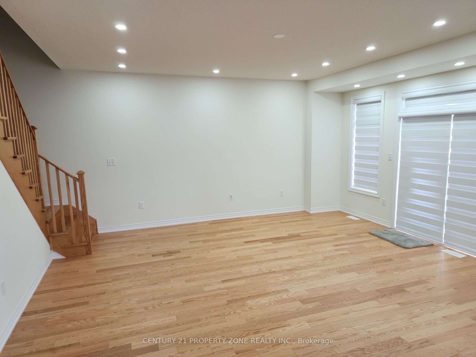 13 Junior Rd