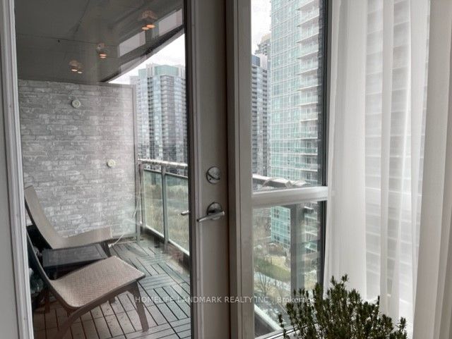 185 Legion Road N, #1212