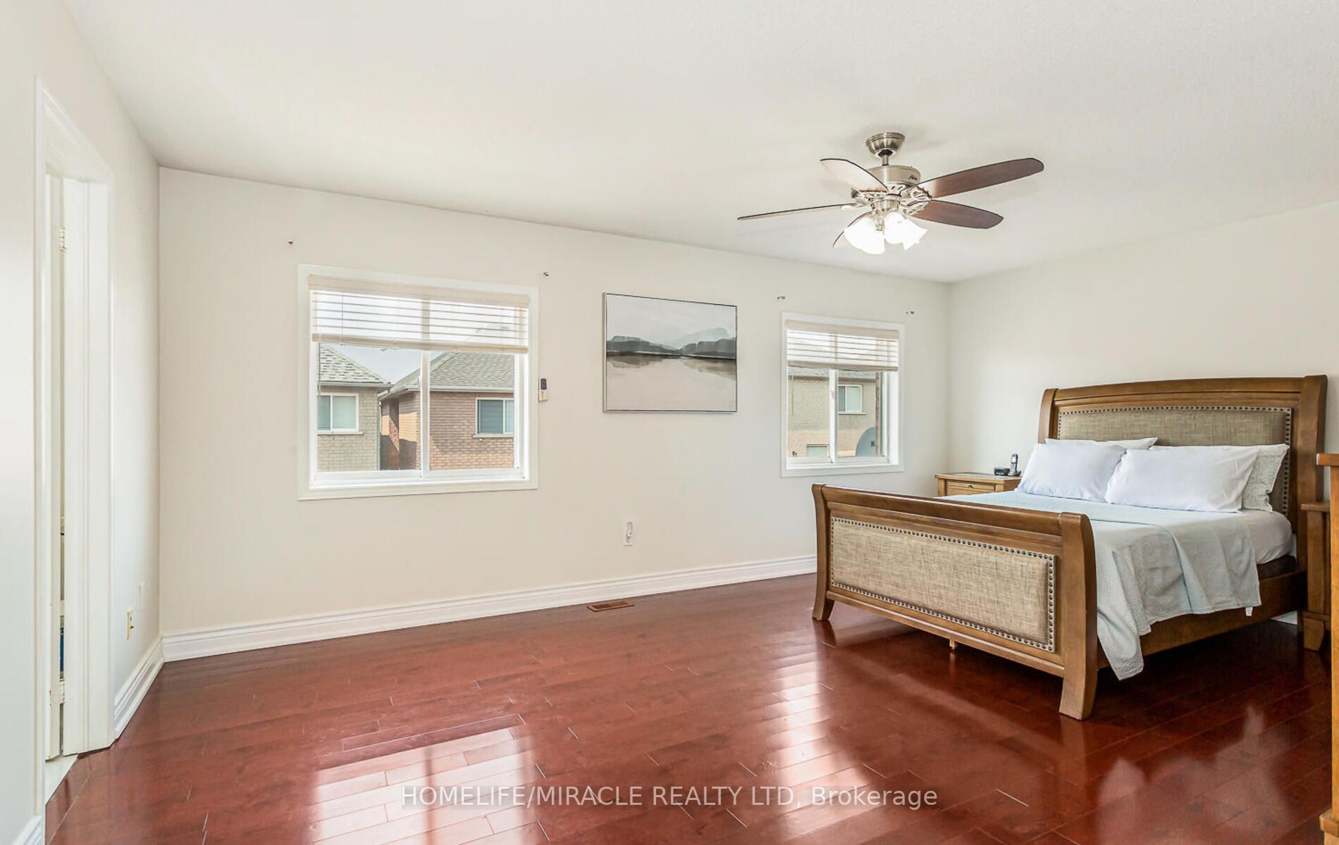 47 River Rock Cres