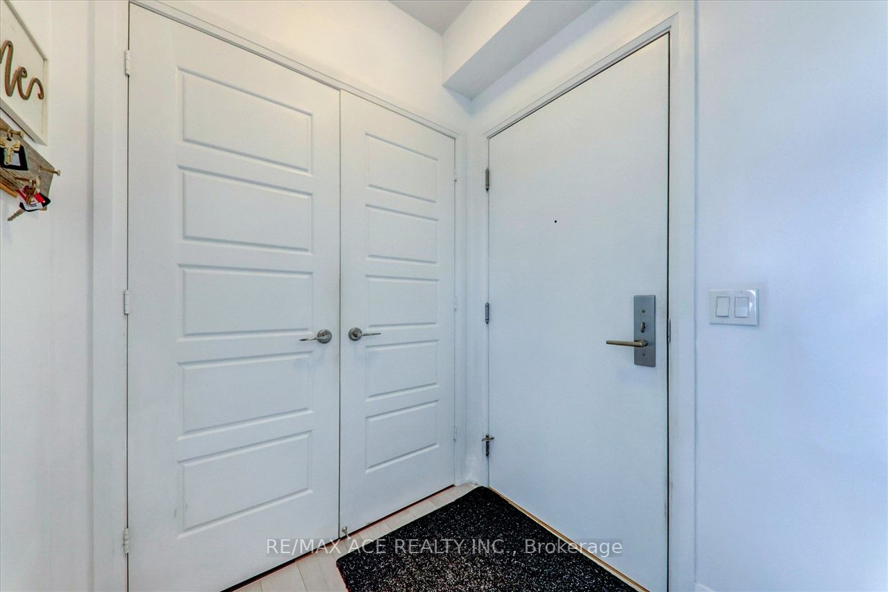 Undisclosed Address, #3108