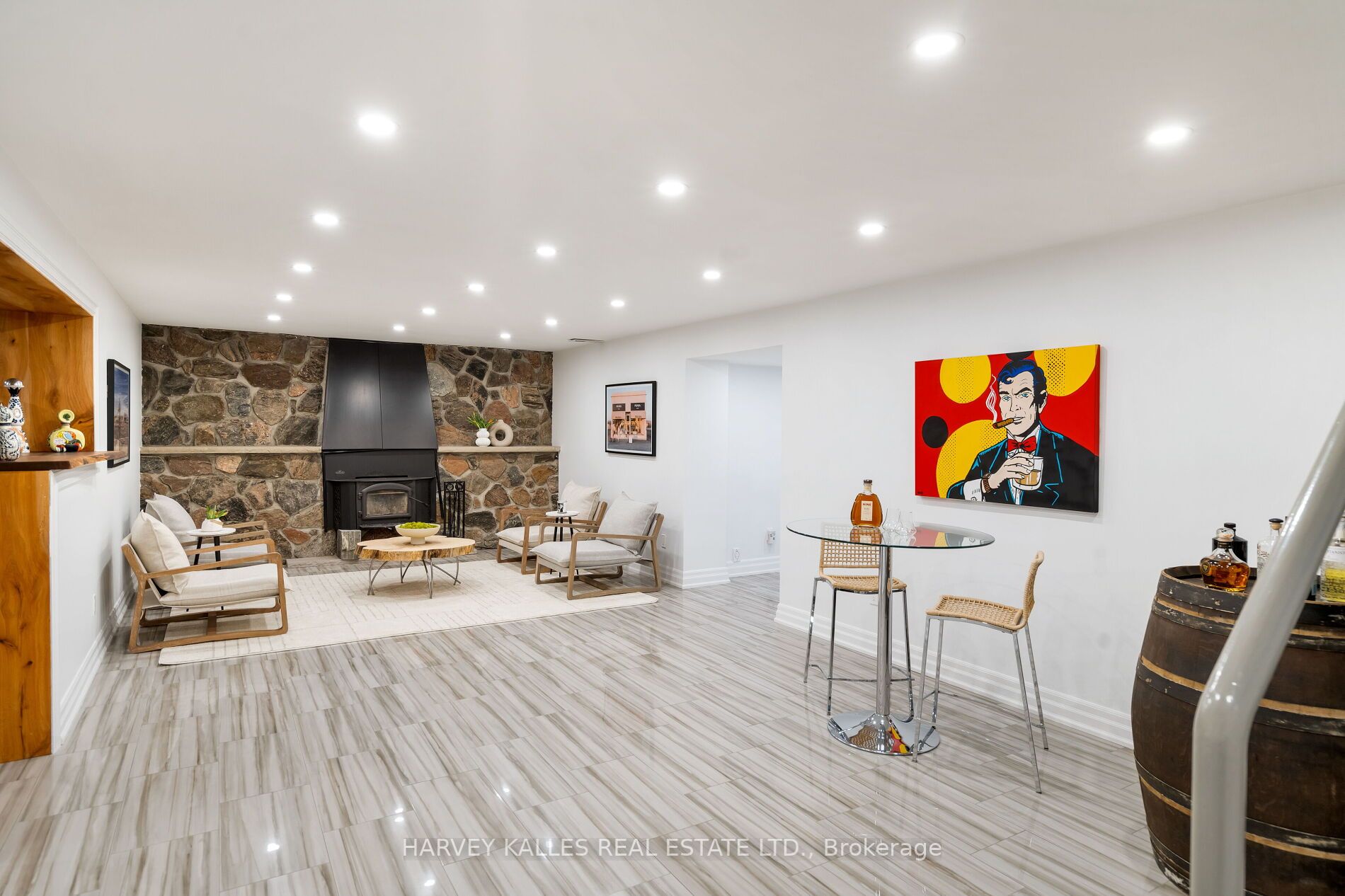 1535 Islington Ave