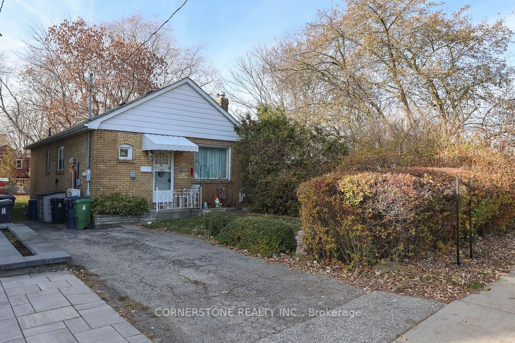 42 Thirty Eighth St