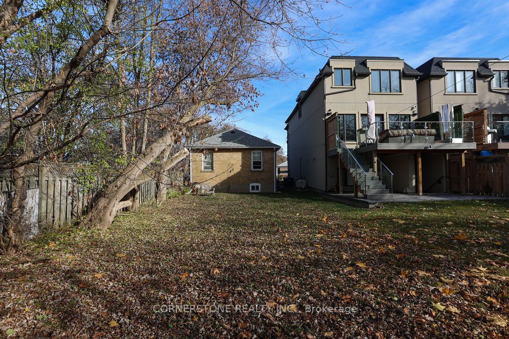 42 Thirty Eighth St