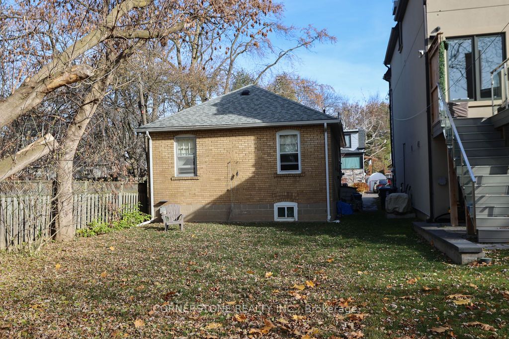 42 Thirty Eighth St