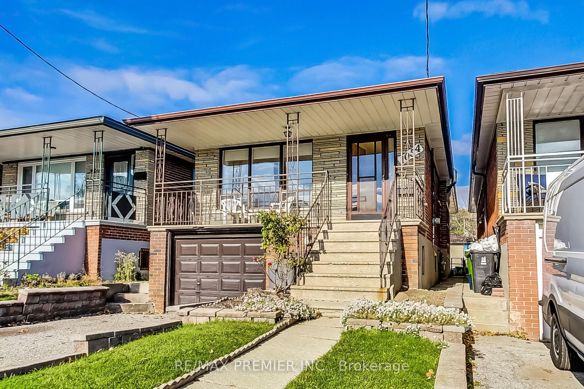 1054 Briar Hill Ave