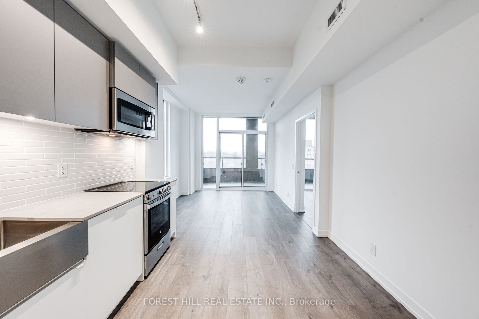 270 Dufferin St, #418