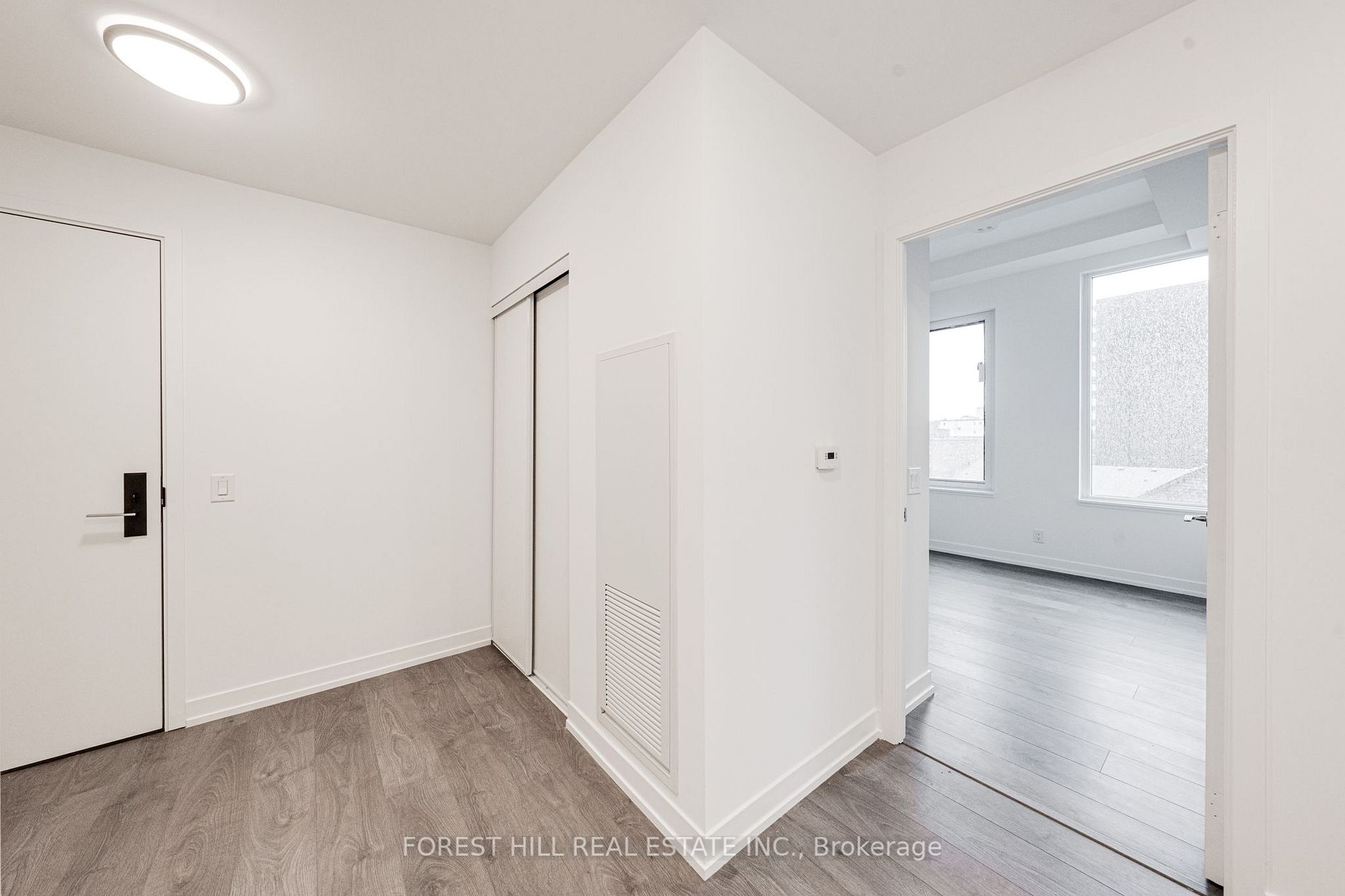 270 Dufferin St, #418