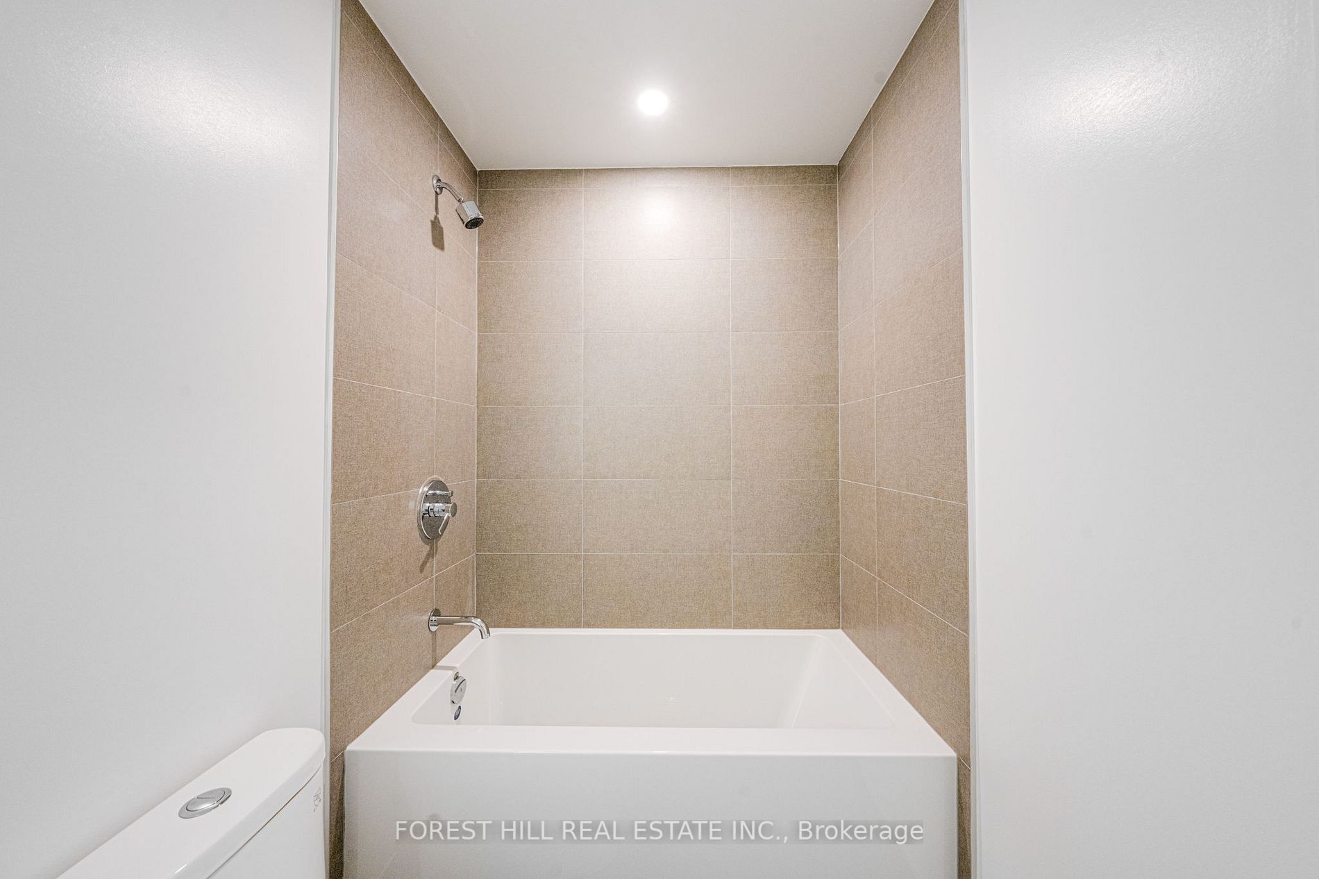 270 Dufferin St, #418