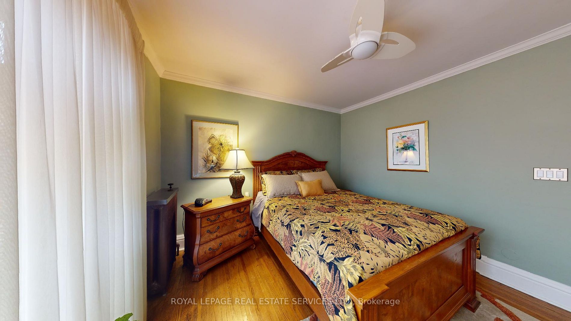 169 Grenadier Rd