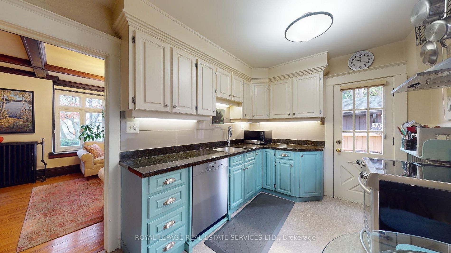 169 Grenadier Rd