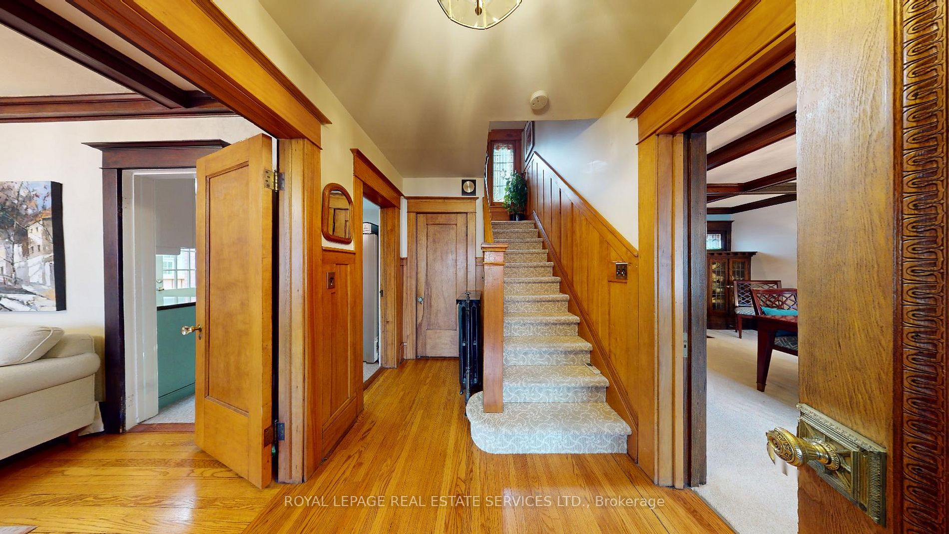 169 Grenadier Rd
