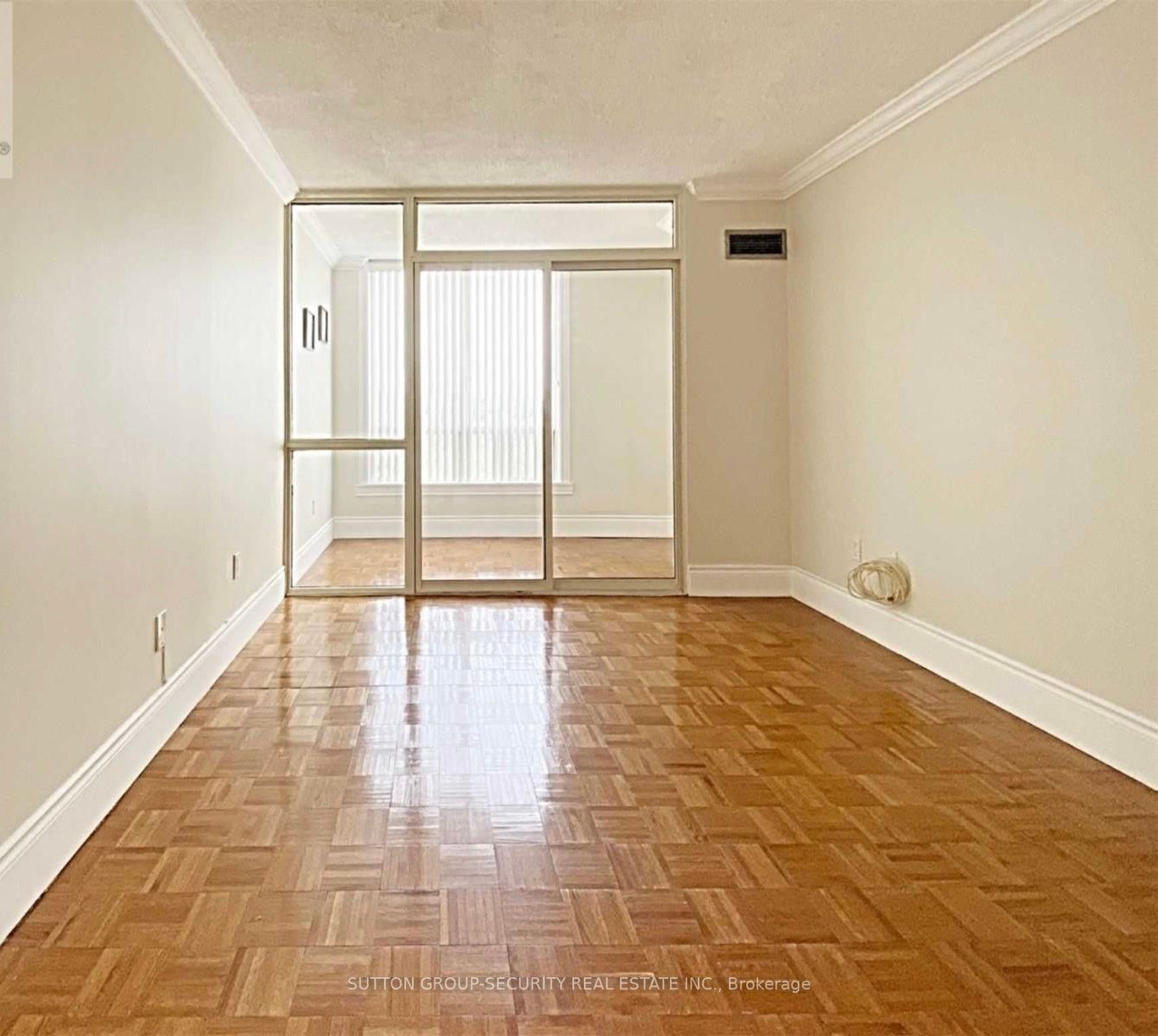 1 Hickory Tree, #507