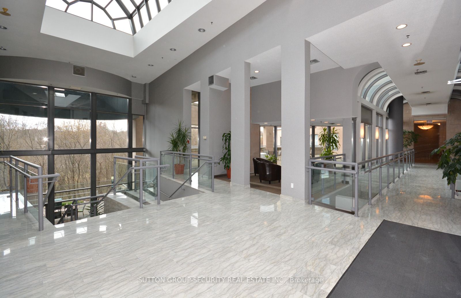 1 Hickory Tree, #507