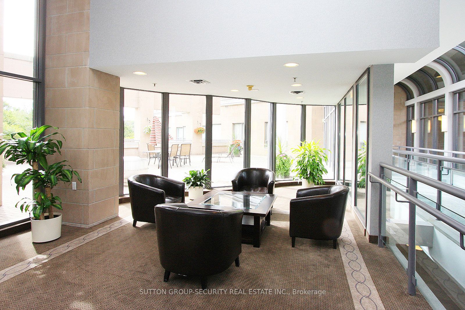 1 Hickory Tree, #507
