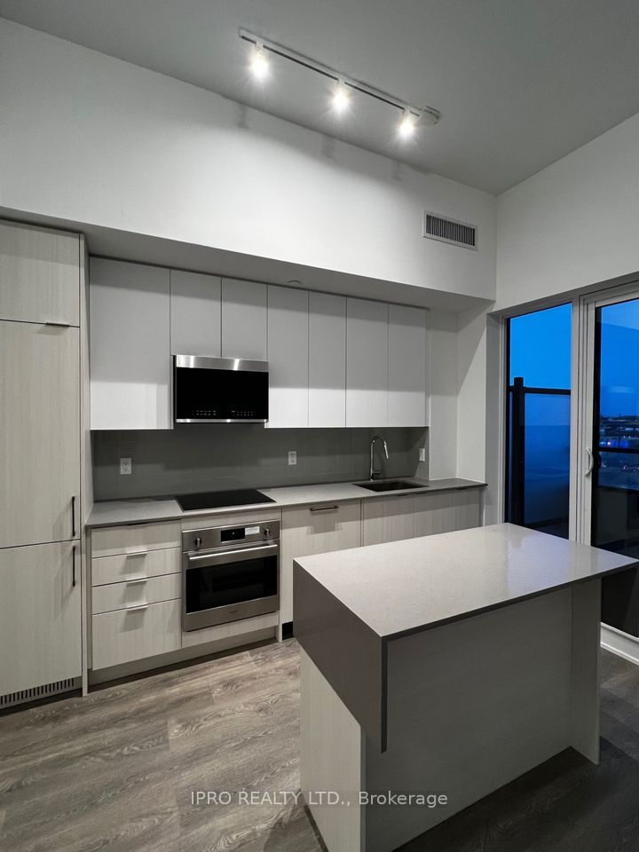 2485 Taunton Rd E, #430