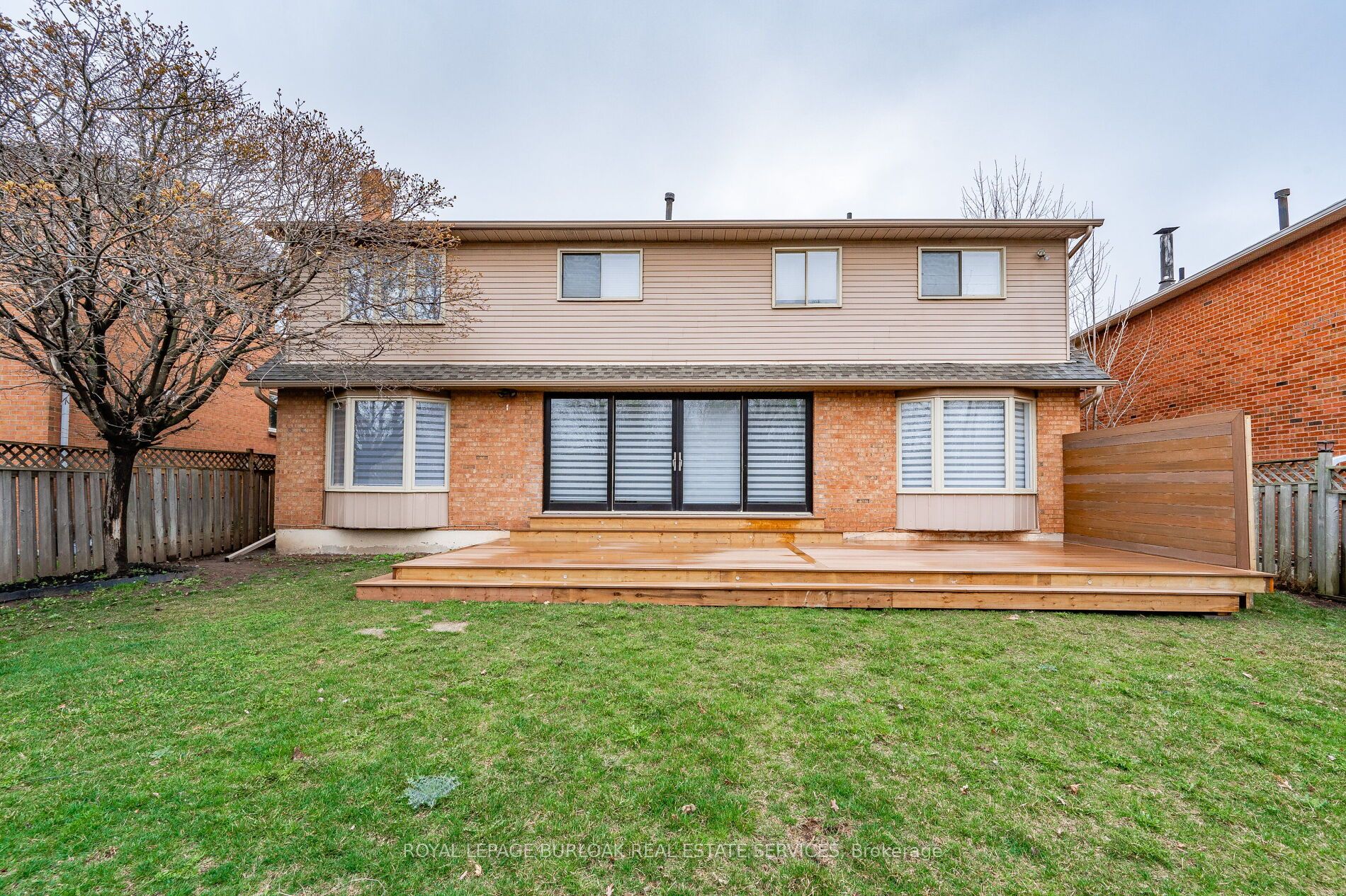 1270 King's College Dr