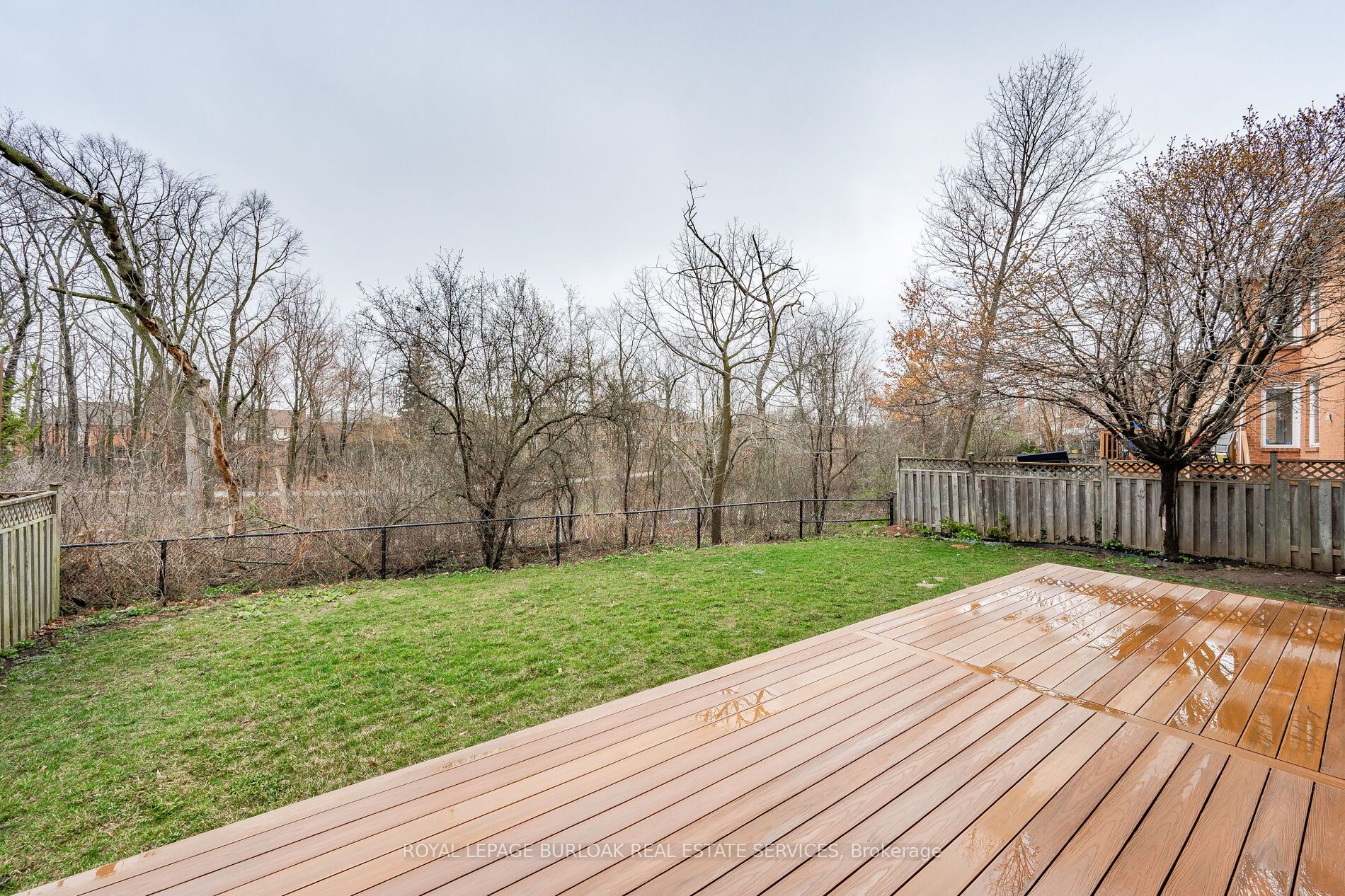 1270 King's College Dr