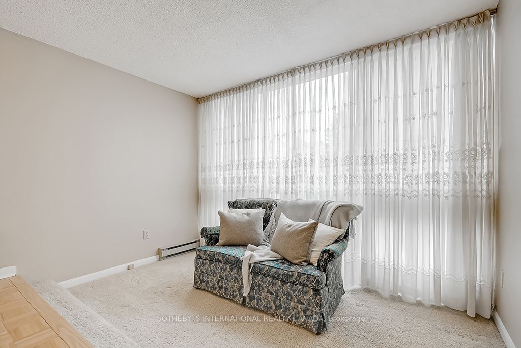 2175 Marine Dr, #204