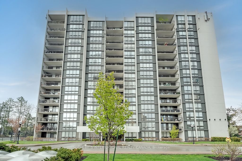 2175 Marine Dr, #204