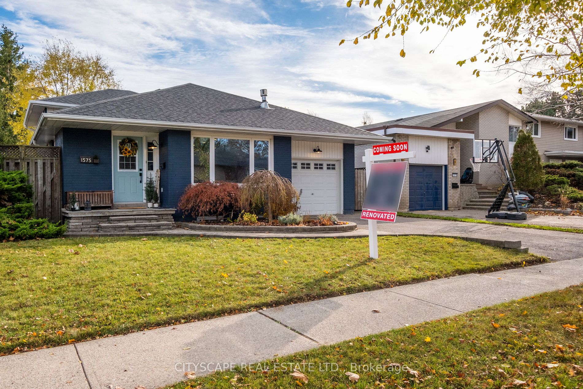 1575 Lewisham Dr