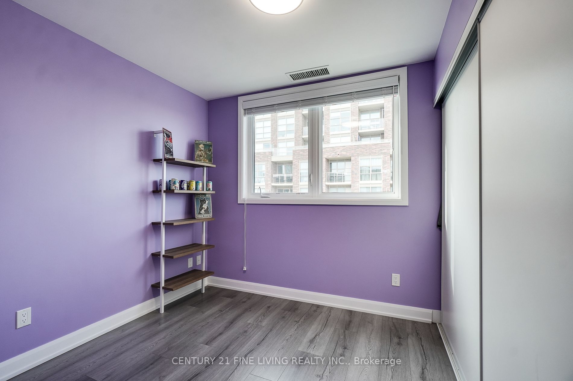 385 Osler St, #506