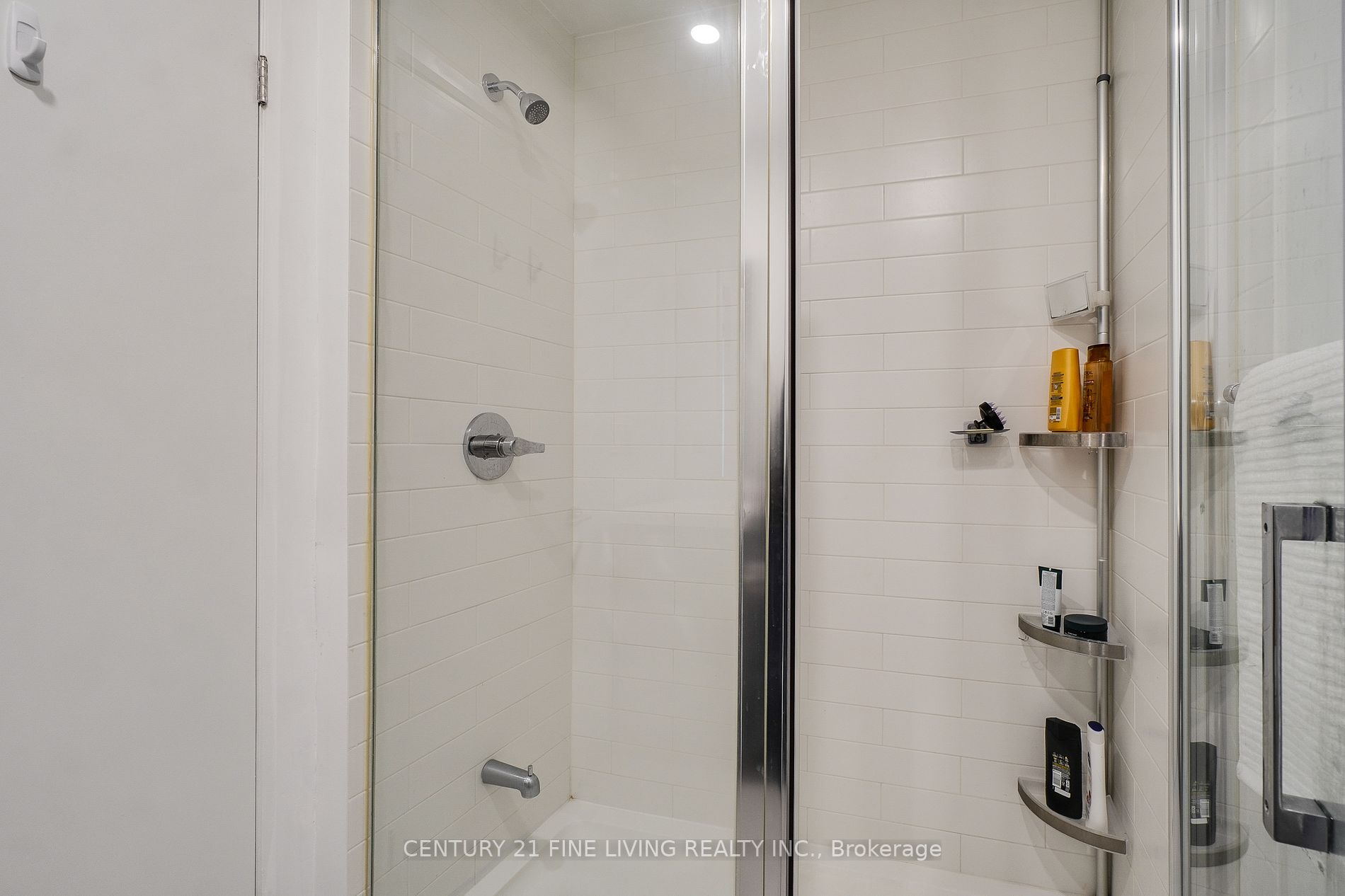 385 Osler St, #506