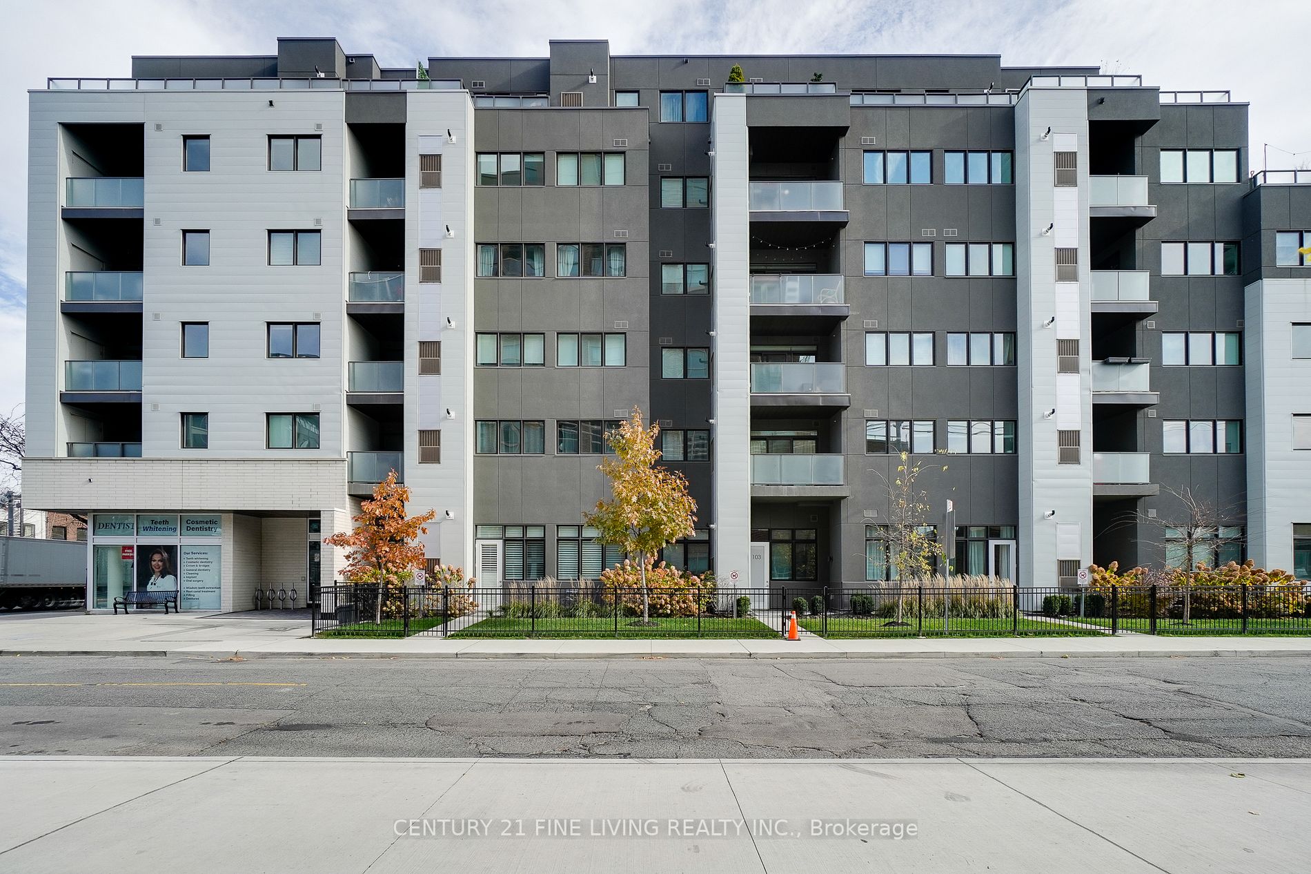 385 Osler St, #506