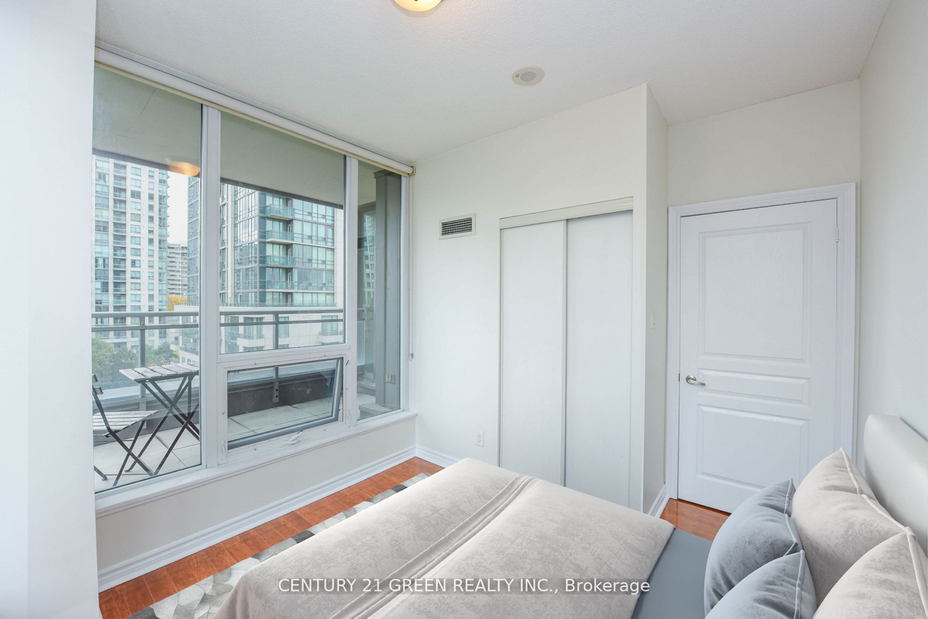 3525 Kariya Dr, #509