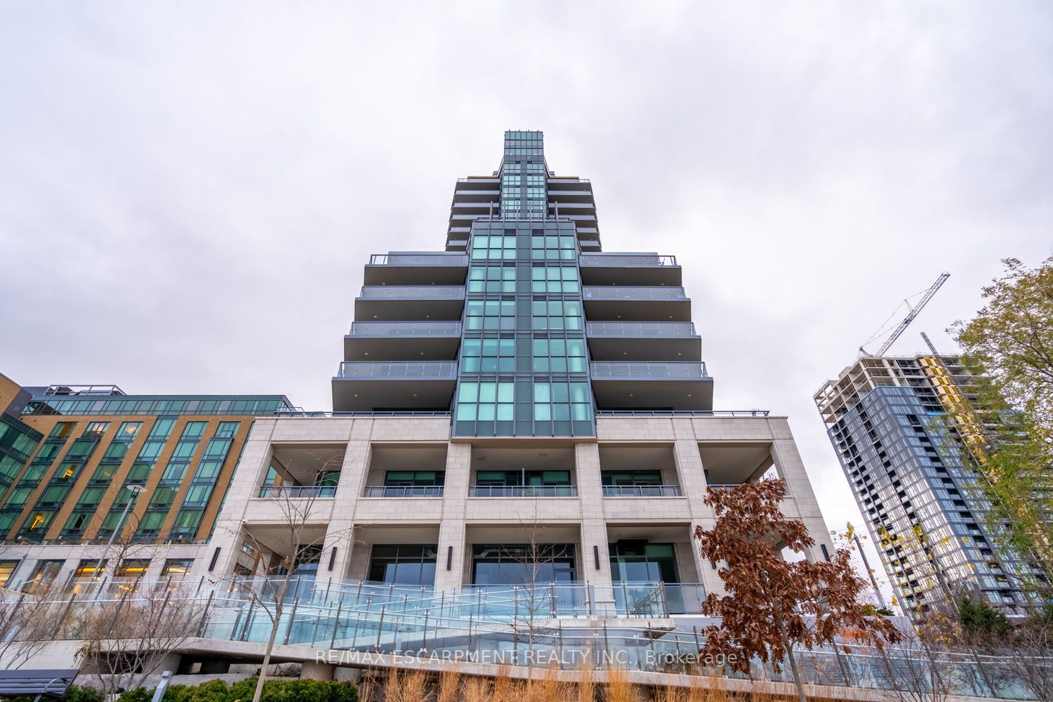 2060 Lakeshore Rd, #509