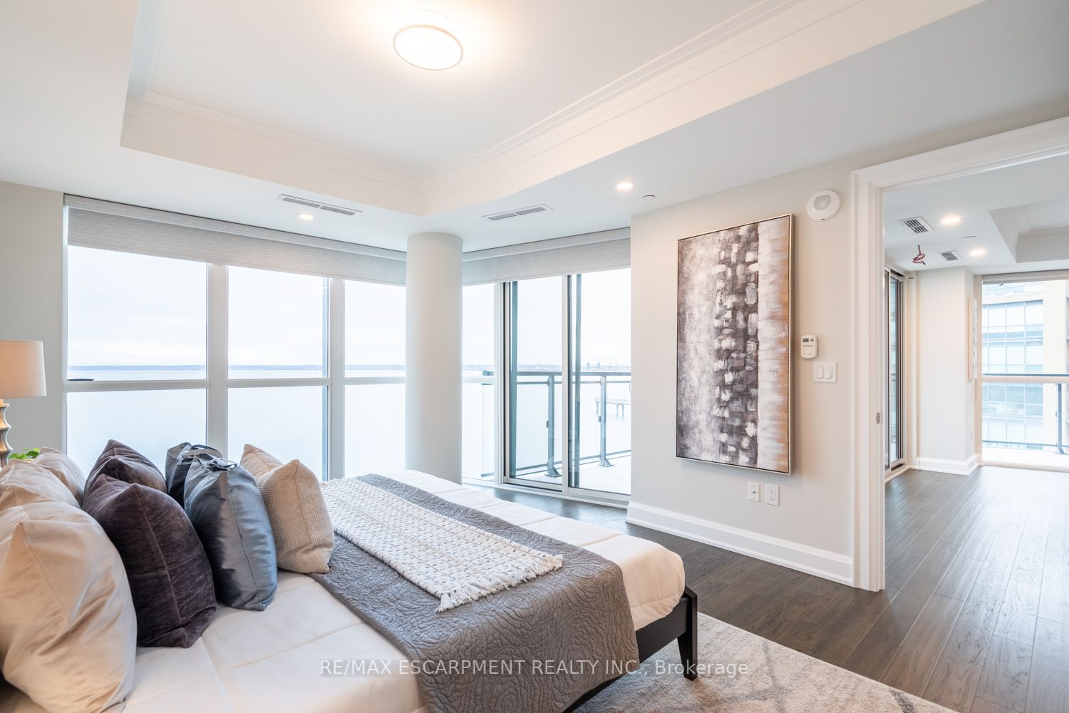 2060 Lakeshore Rd, #509