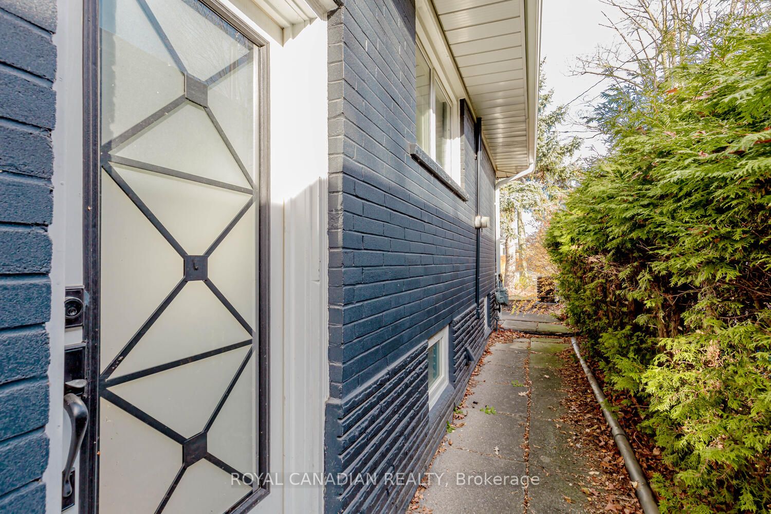 334 Burton Rd
