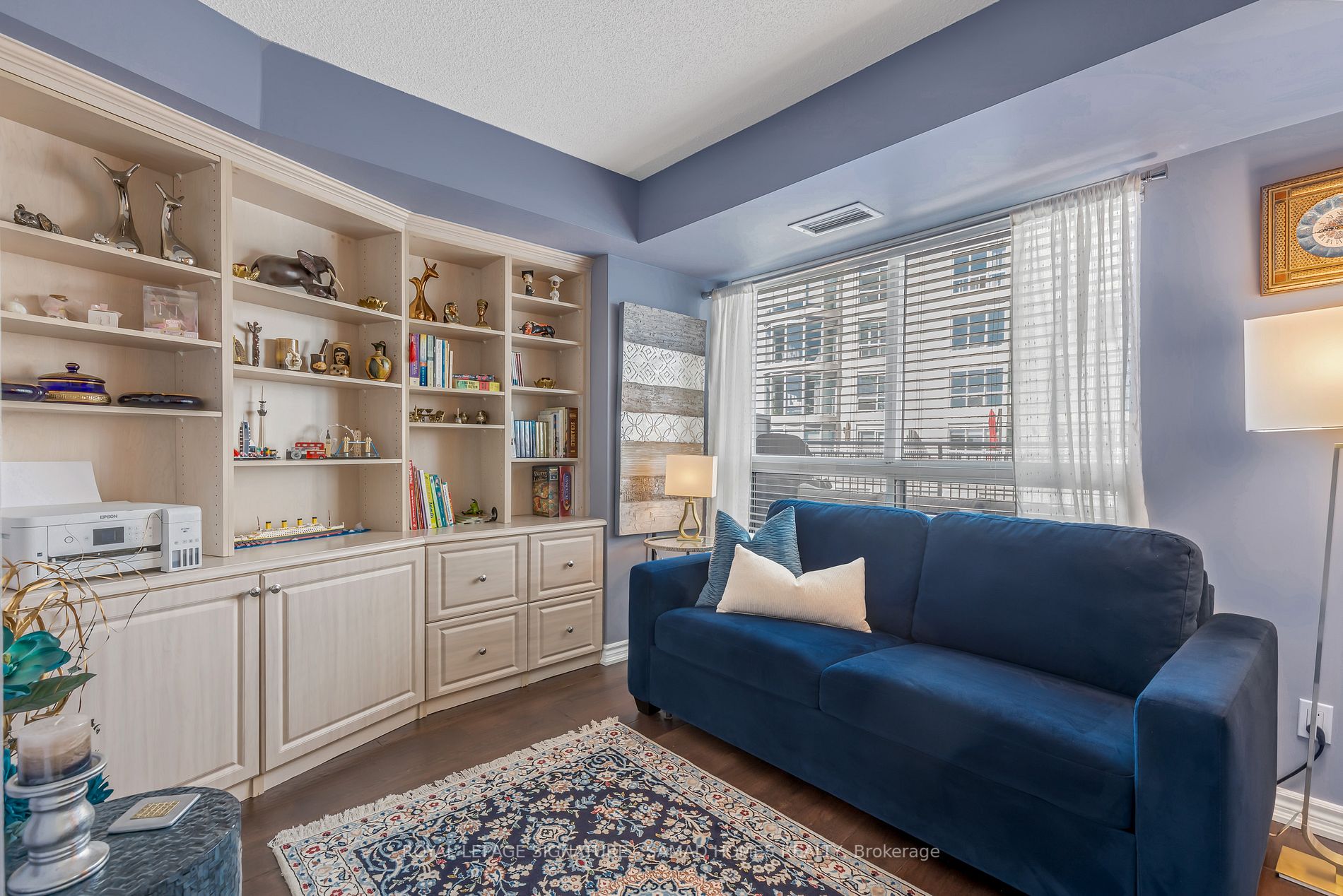 2111 Lake Shore Blvd W, #818
