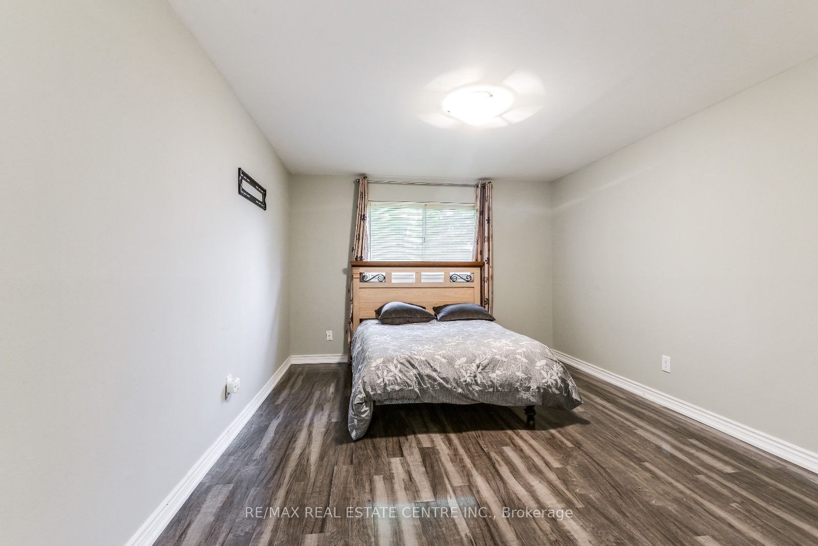 40 BRENTWOOD Drive