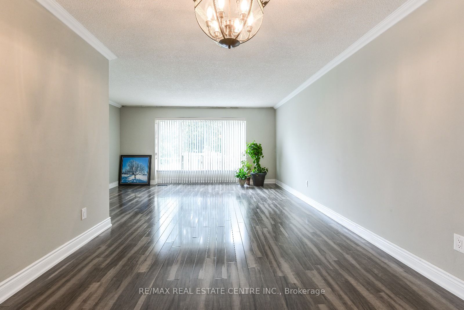 40 Brentwood Dr