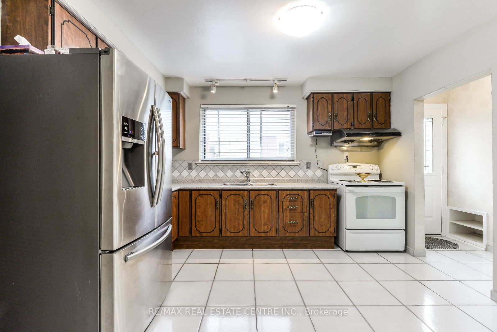 40 BRENTWOOD Drive