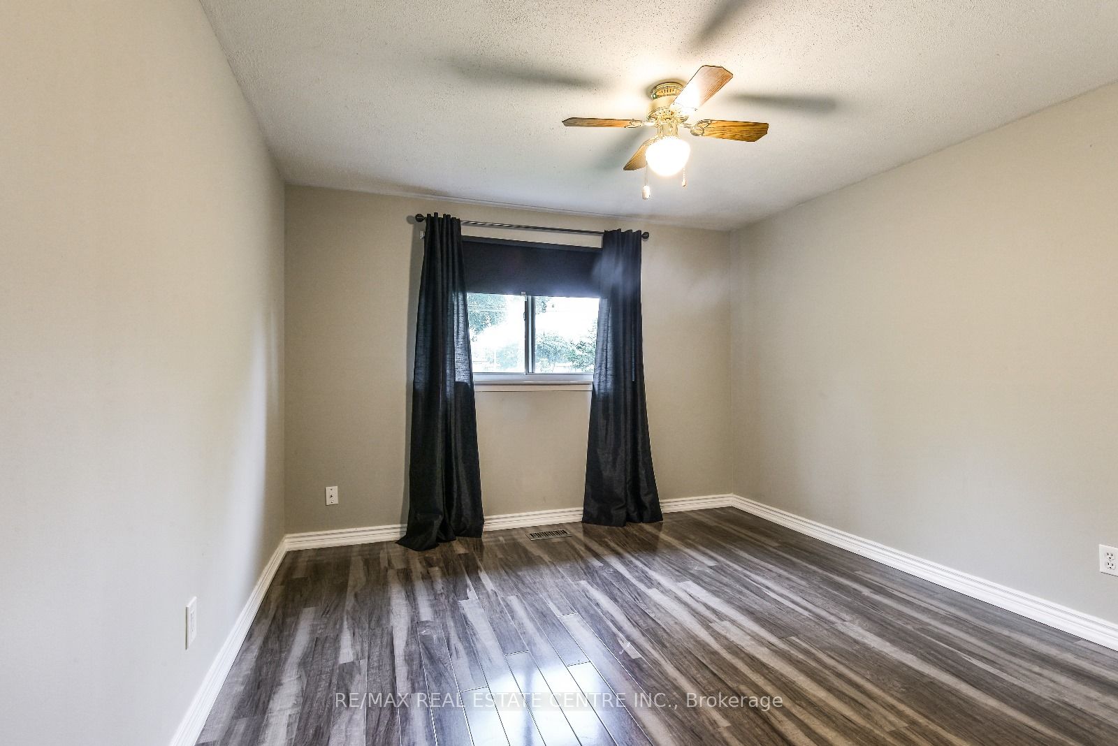 40 BRENTWOOD Drive