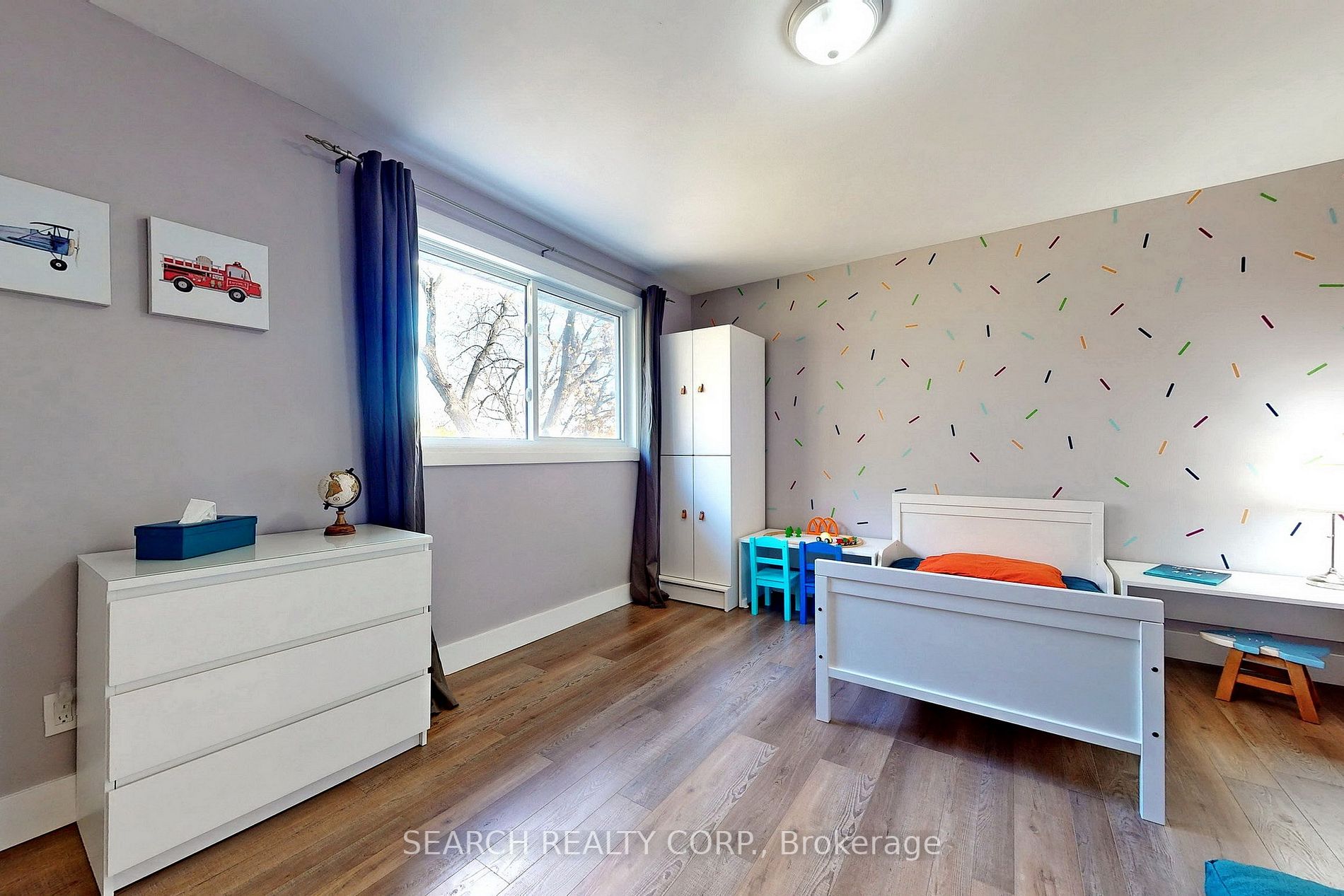 1499 Hobbs Cres