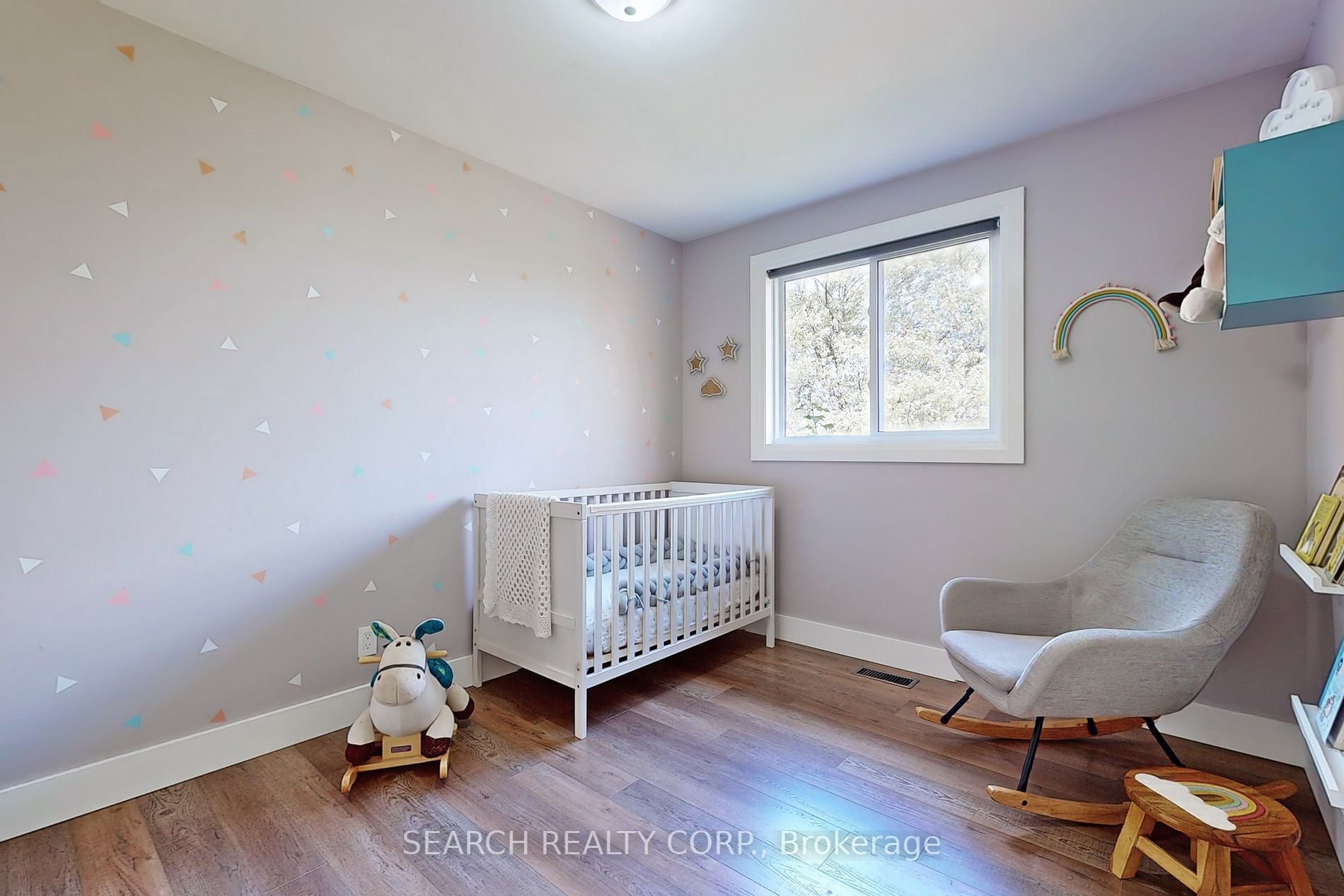 1499 Hobbs Cres