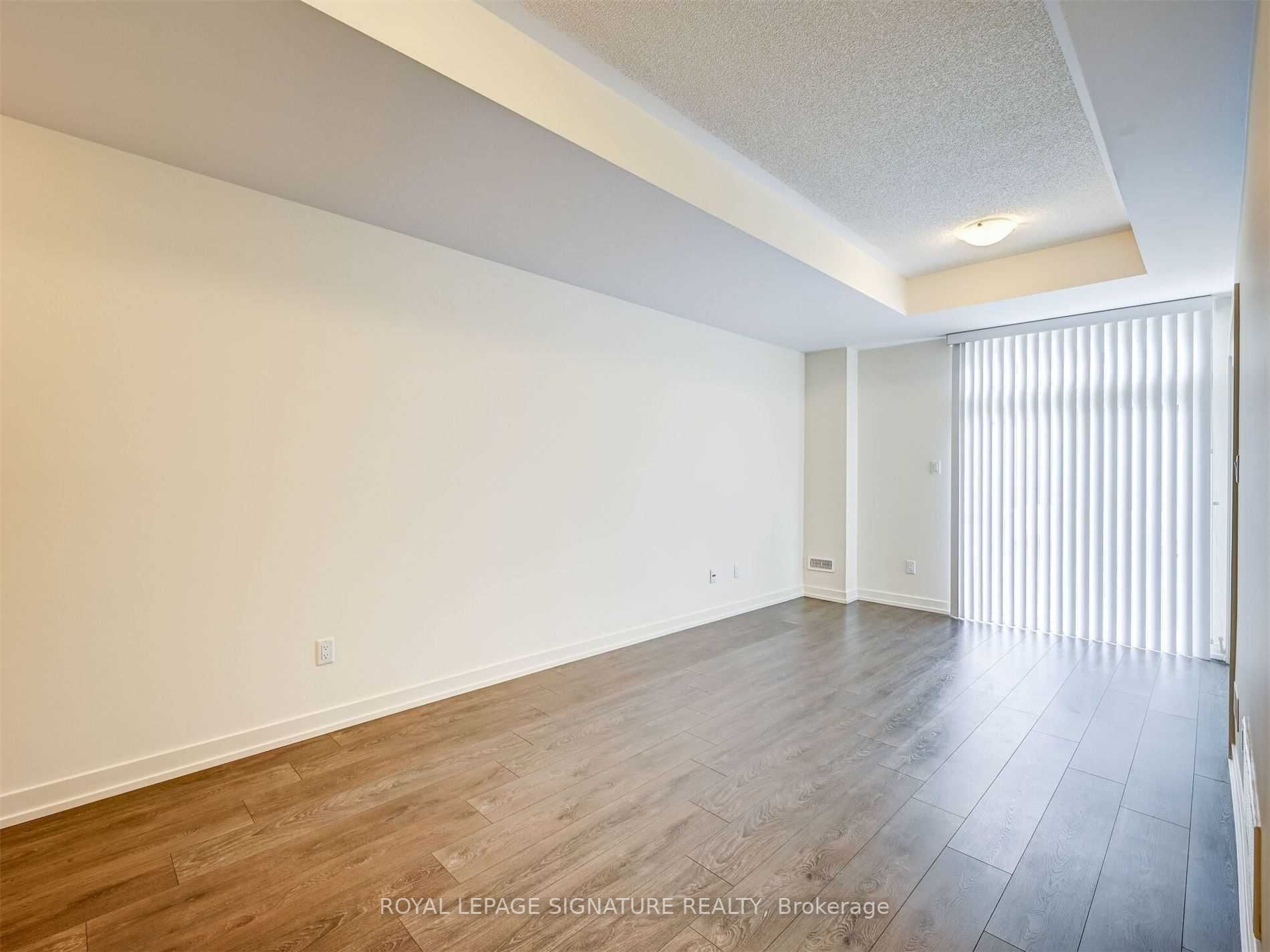 212 Huguenot Rd
