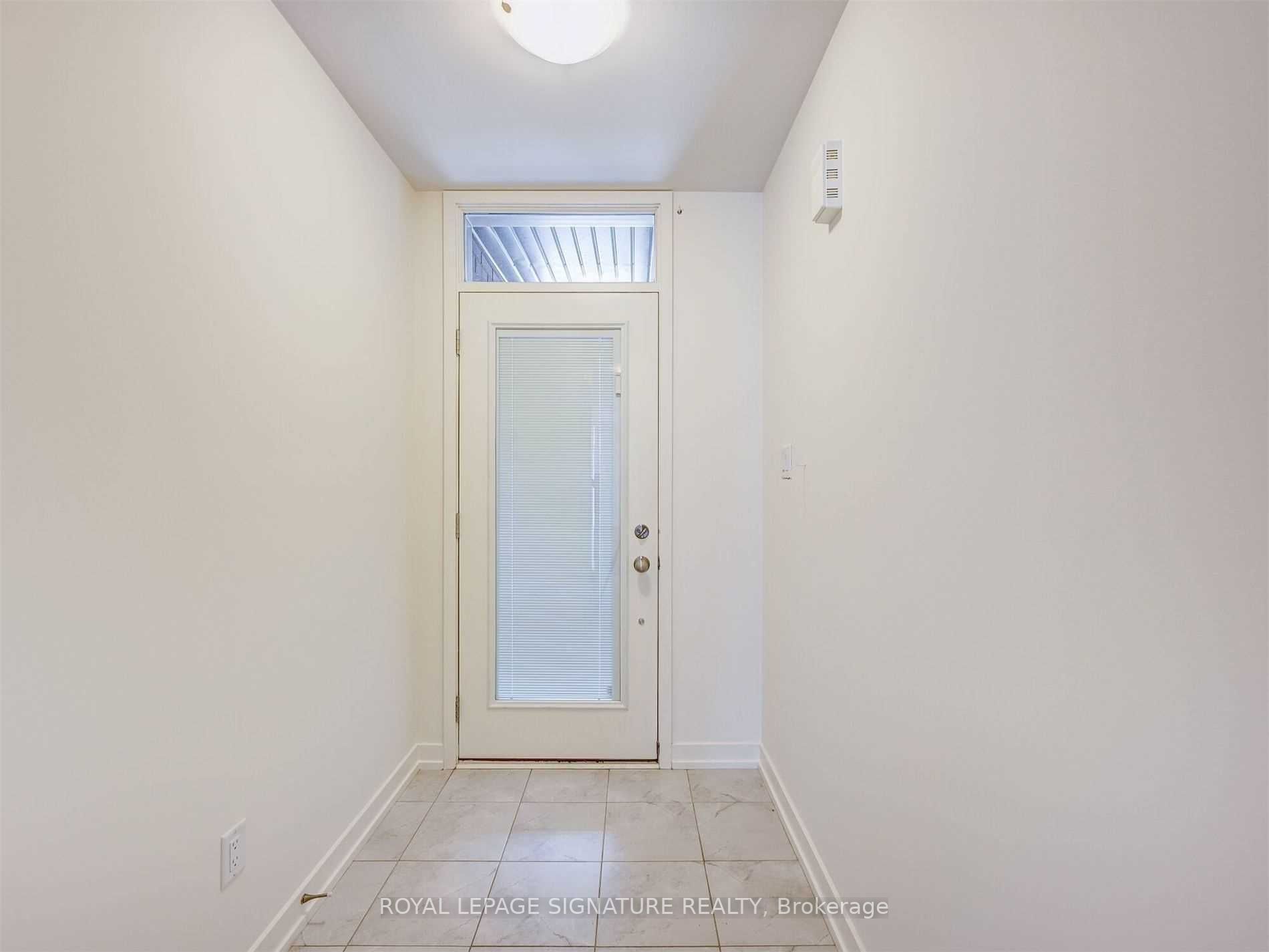 212 Huguenot Rd